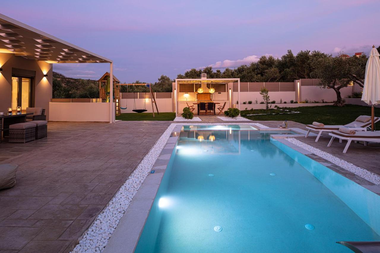 Koin Villa Sunrise, With Heated Pool & Whirlpool Perama  Exterior foto